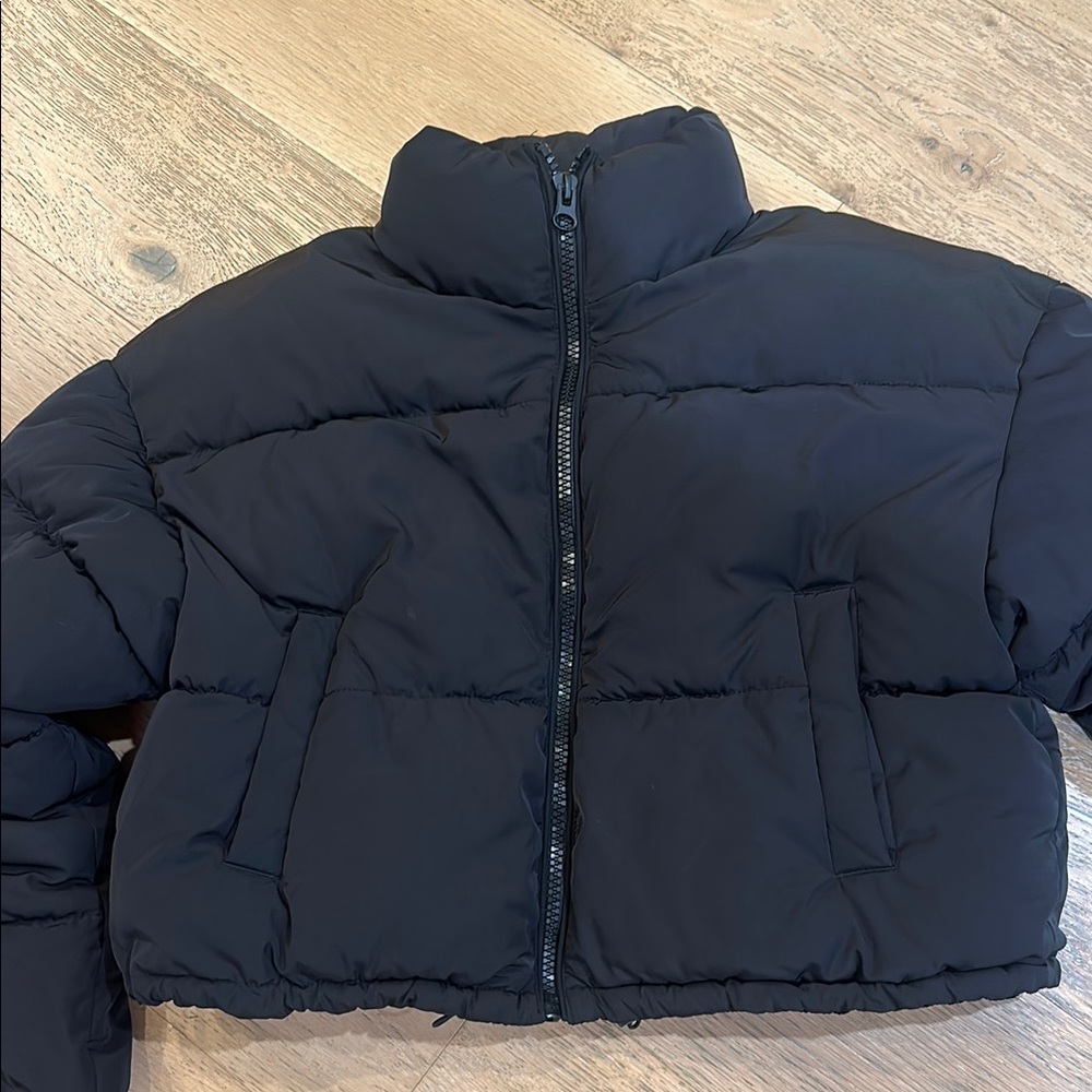 H&M Black Crop Puffer Jacket